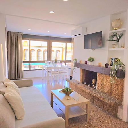 Nogalera Rainbow 2-Bedroom Apartment, Pool And Parking By Namaste Elite Torremolinos Exterior photo